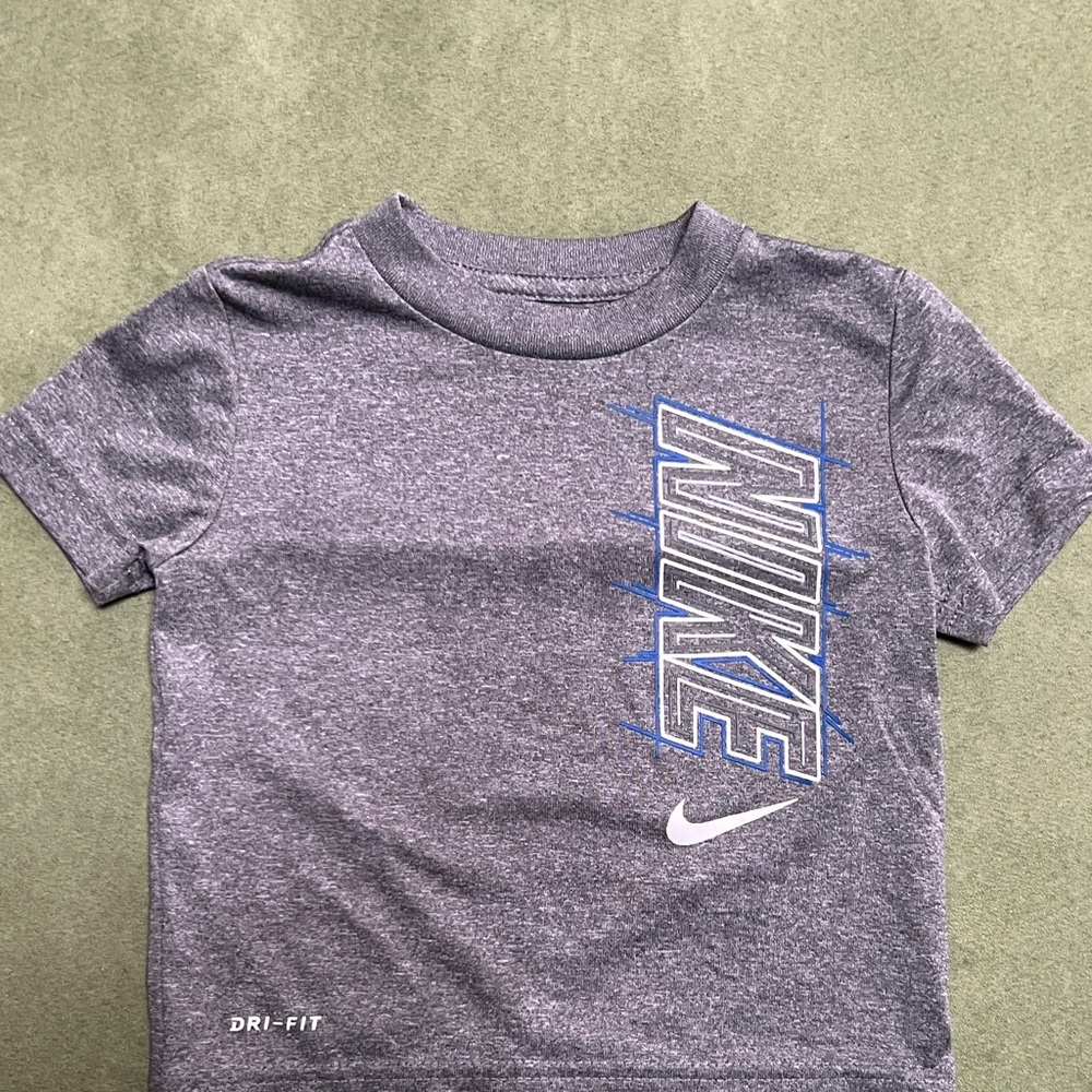 2T Under Armour and Nike